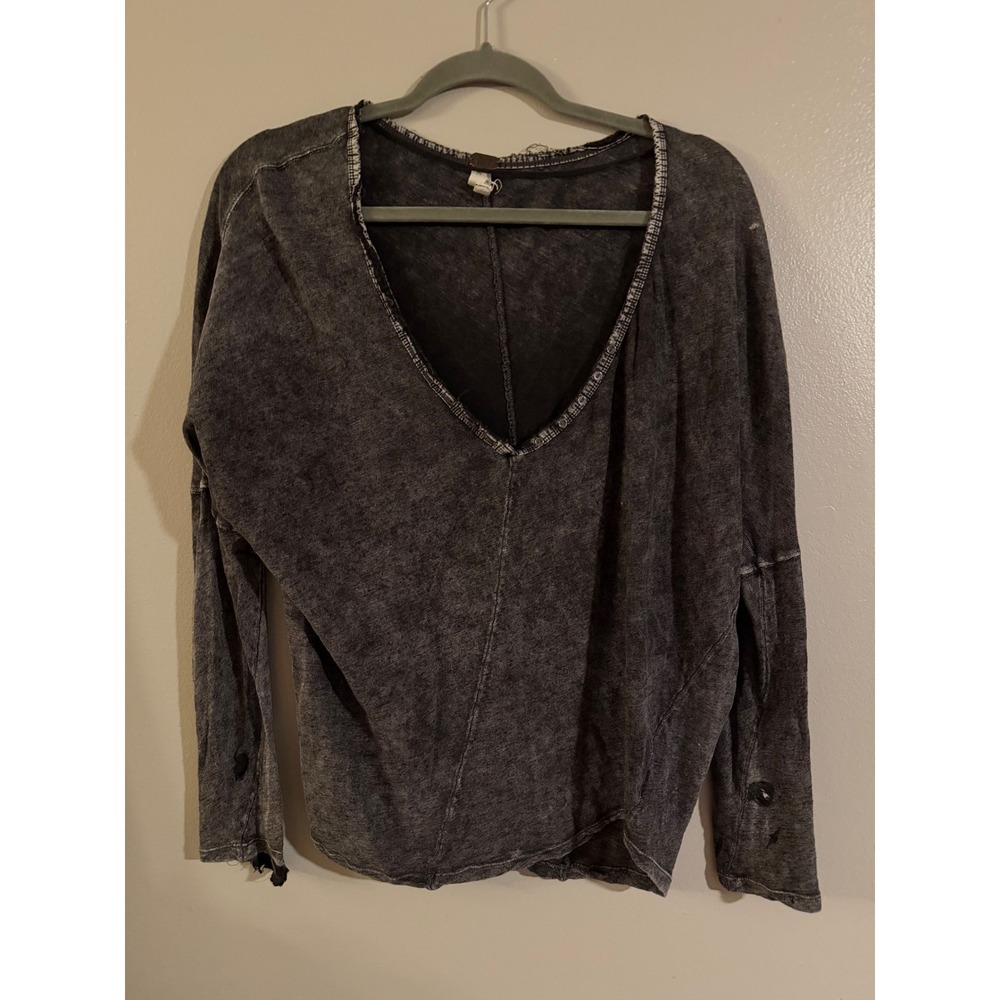 We The Free Free People Grey Acid Wash V-Neck Long Sleeve Top Linen Blend XS/S